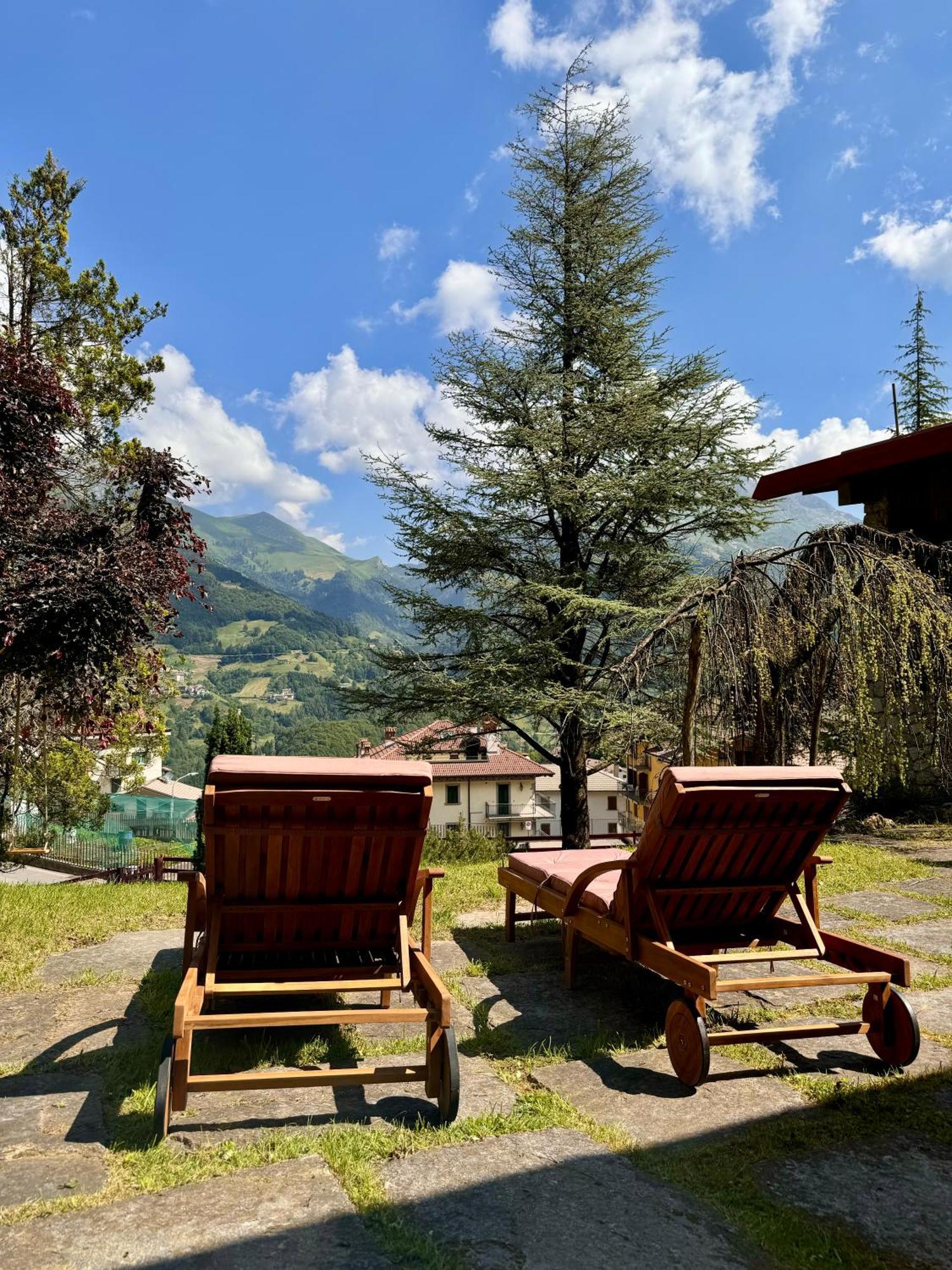 Villa Drago Chalet Oltre il Colle Exteriör bild